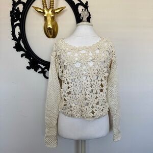 White Crow Cream Knit Long Sleeves Top